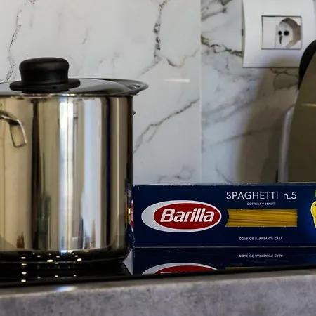 Milan Style Apartment - City Center * Milánó