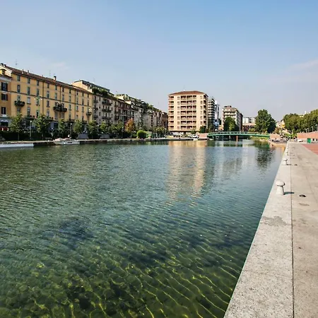 아파트 Navigli Luxo *