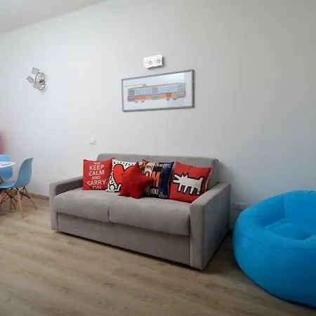 Апартаменты 34 Via Giulio Carcano *