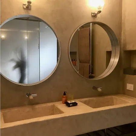 108 Eclectic Loft Near Corso *