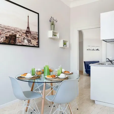 Apartment Hemeras Boutique Homes - 4 Design Homes In Center *