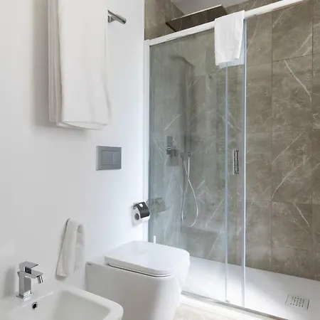 Manzoni Clc * Milan