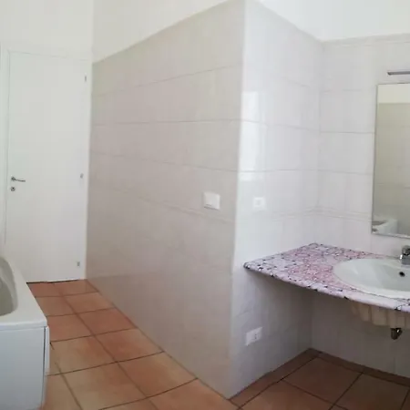 Navigli Darsena * Milánó