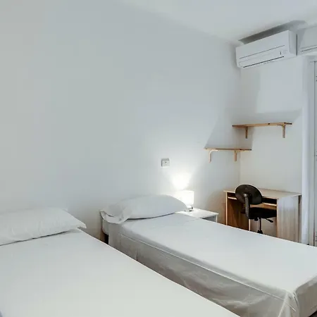 Apartamento Guesthero - - Dateo Train Station