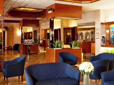 Atahotel Quark מלון 4*