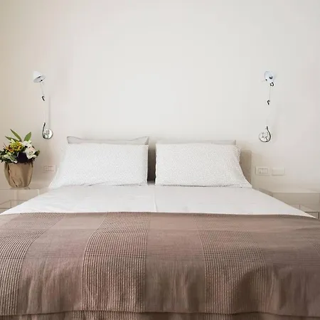 Brand New , Life District Apartament