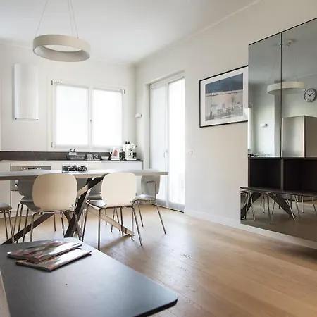 Brand New , Life District Apartament *