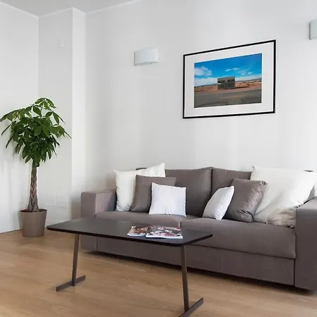 Brand New , Life District Apartament *