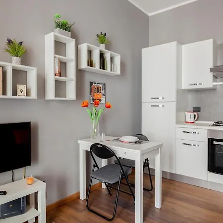 Apartment My House Luxo