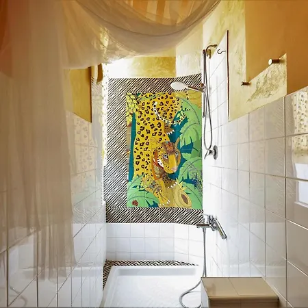 House Of Frames Milánó