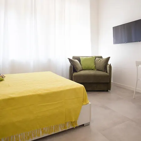 Navigli - Zona Tortona Apartament