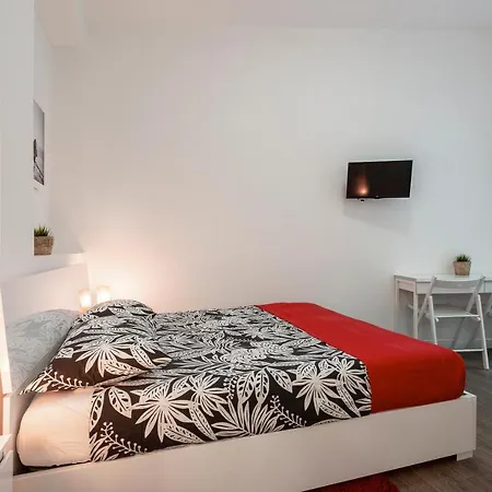 Petrella21 Central Station Deluxe Milán
