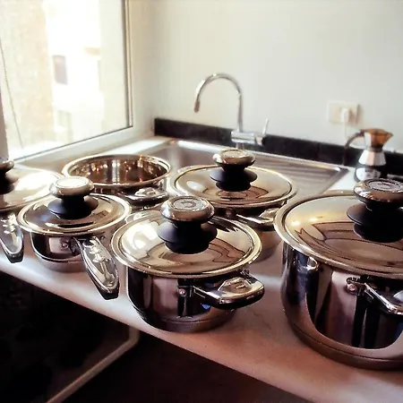 S. Ambrogio Square Милан