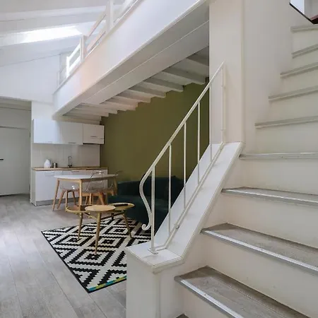 Navigli District Center Apartment