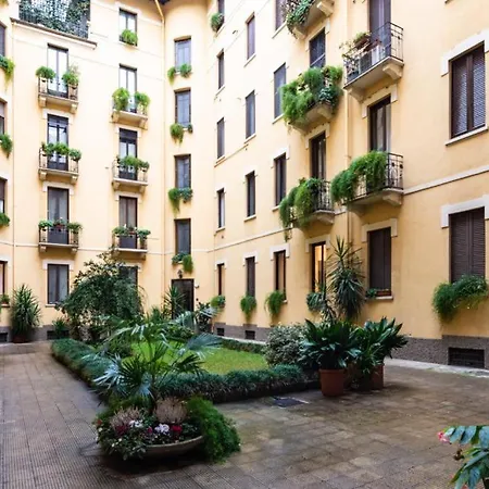 Guest house Amy Rooms, Via Vitruvio *