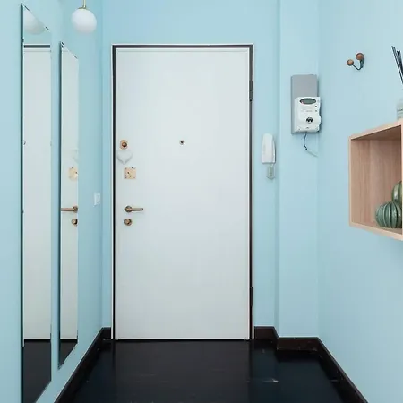 Design And Stylish Flat In Centrale *