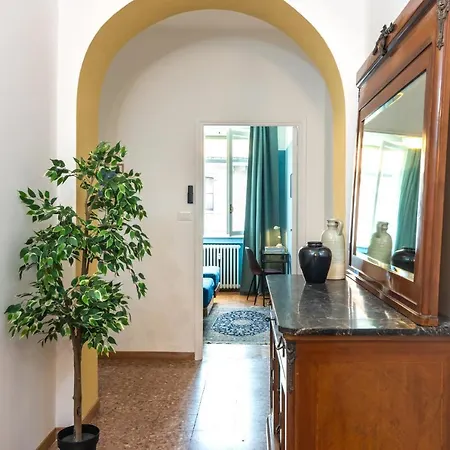 2 Bedrooms In The City Center *