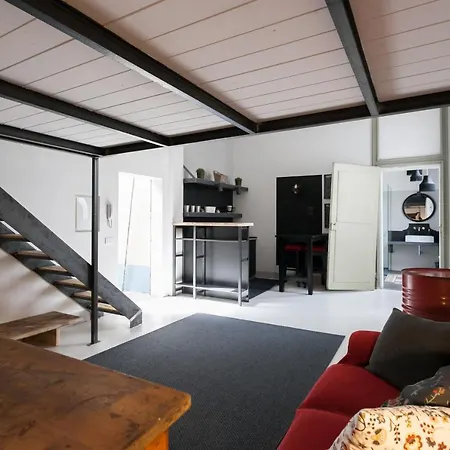 Italianflat - Navigli & Bocconi Suites Guest house Milan