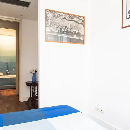 Youhosty - Pisani Small 13 * Milan