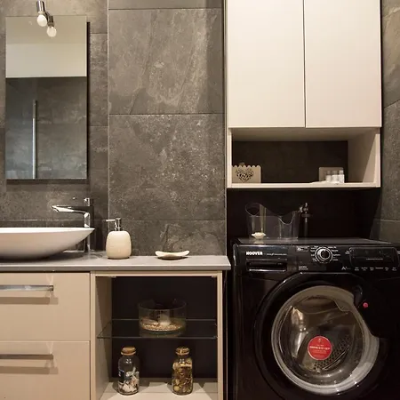Apartment Youhosty - Chianciano 4 Milan