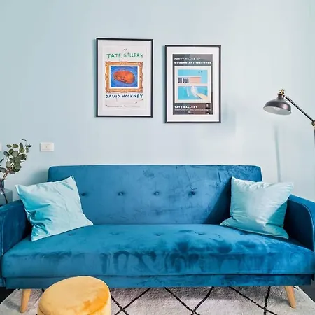 Apartment Design And Stylish Flat In Centrale Milan