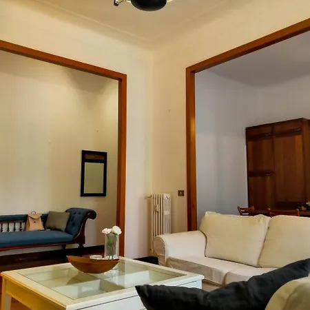 Joivy 1 Br Next To Piazza Leonardo Da Vinci Appartamento