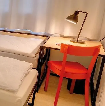 Hostel Meininger Lambrate *