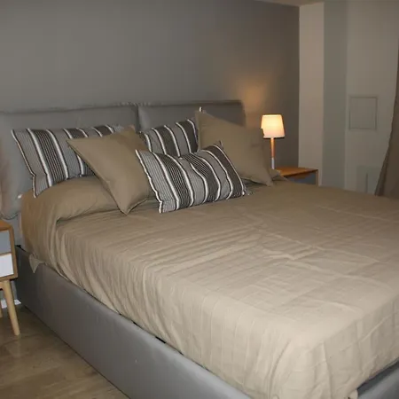 La Casa-atelier Apartment *