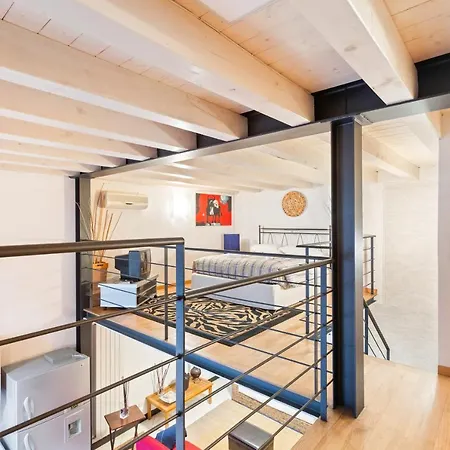 Stylish Loft Porta Romana Apartment Milan