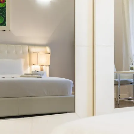 Hemeras Boutique Homes - Super Central Luxury Apartment Milan