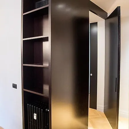 Apartment Central Station Mailand