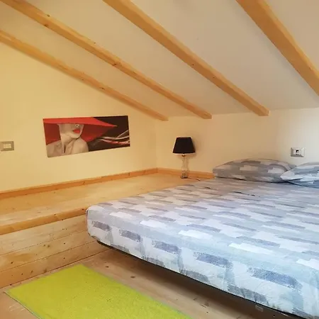 Appartement Miniattico Fara