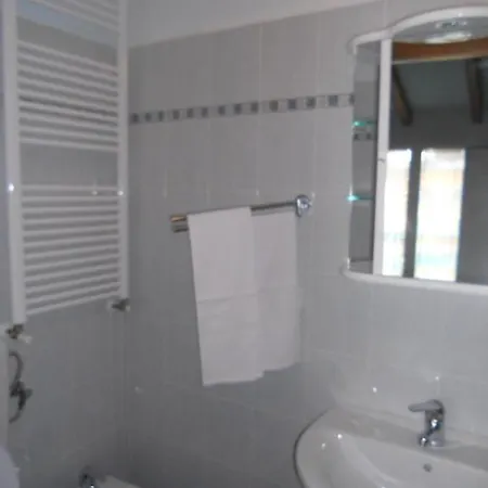 Guest house Cheta 2*