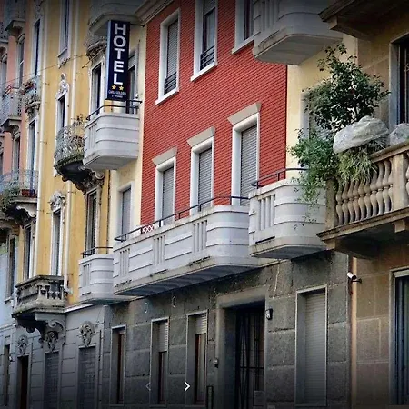 Carlo Goldoni فندق 2*
