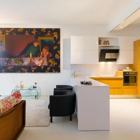 J3 Luxury Loft * Milán
