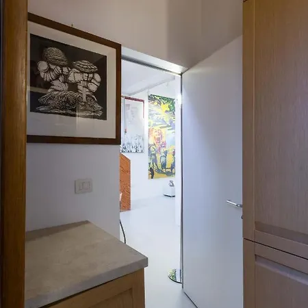 J3 Luxury Loft * Milán