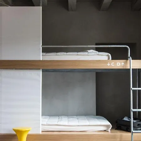 Hostel Combo *