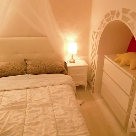 Elegant Cozy Private Mezzanine In Shared Gasthof