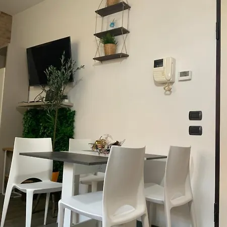 Apartmán Charming Elise- Close To Station *