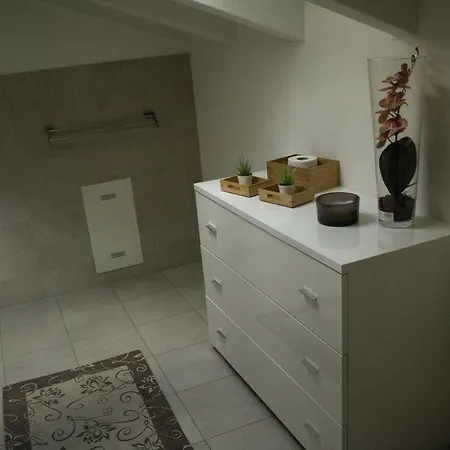 Bb Tortona * 밀라노