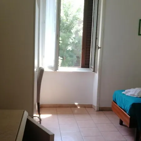 Gambara Szálloda Milánó