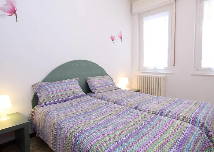 Giusti 6 Apartahotel 3*