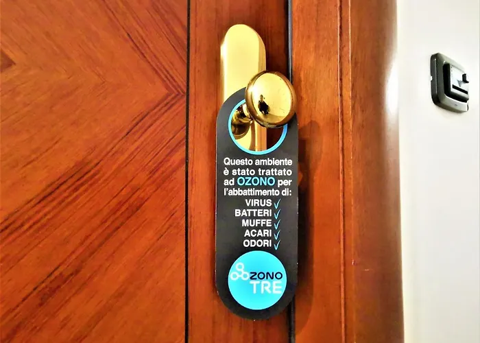 Venini فندق ميلان