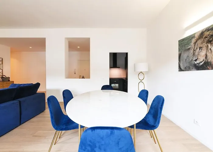 Contempora - Elegant Urban Retreat In The Heart Of - Brera Apartmán