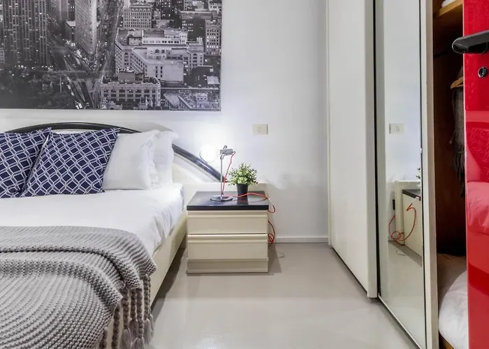 Joivy Spacious 1 Bedroom Near S Agostino Metro Daire *