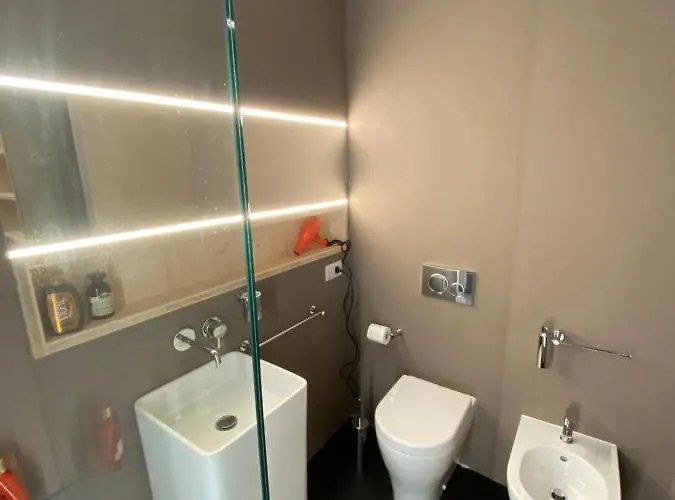 Spazio Luna Apartment *