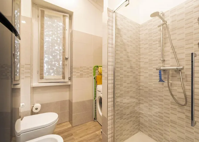 Guesthost - Lovely Near Piazza Firenze! Lejlighed *