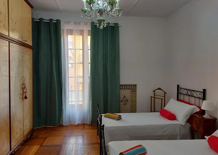 Bnbook-villa Molinari * ميلان