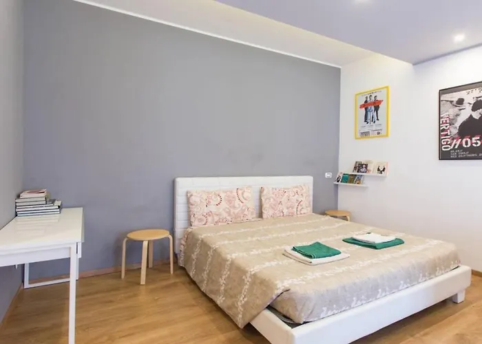 Gulli Luxury * Milánó