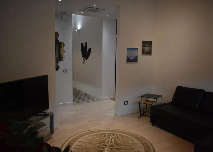 Bruzzanese *